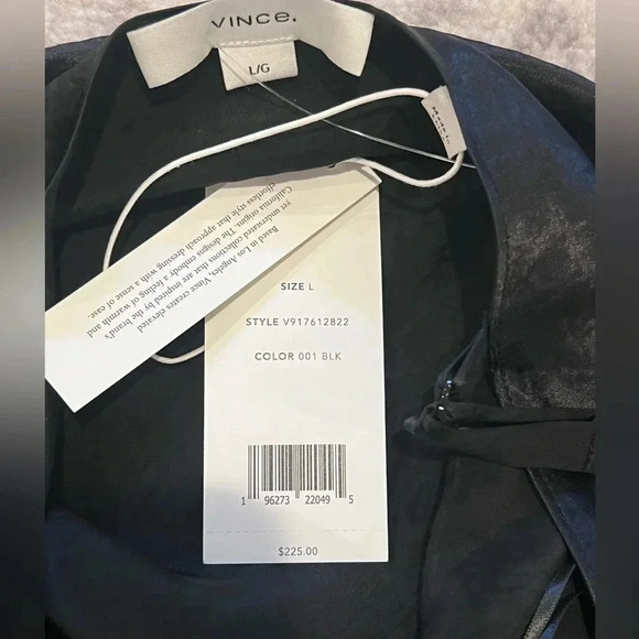 ๐ NWT Vince spaghetti strapped black blouse Size Large - Picture 4 of 4